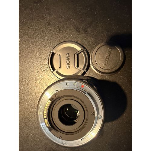 Sigma 10-20 mm f/4-5.6 DC HSM ¿ Grand-angle APS-C Canon ¿ Très bon état