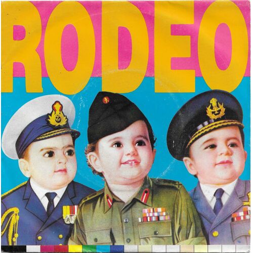 Rodeo : Kino (Fransolet, Debussher, Leahy) 3:28 / We Live As We Dream 4:15