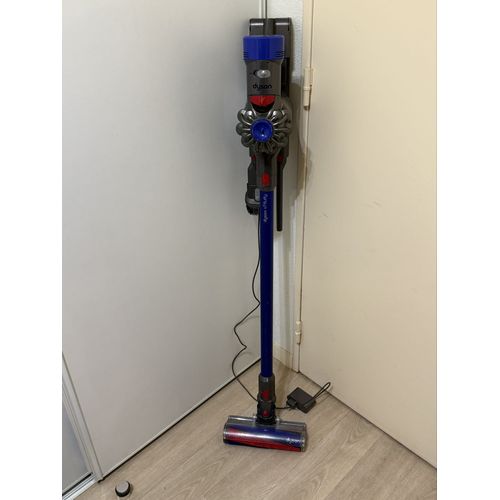 Dyson V7 Fluffy batterie neuve 