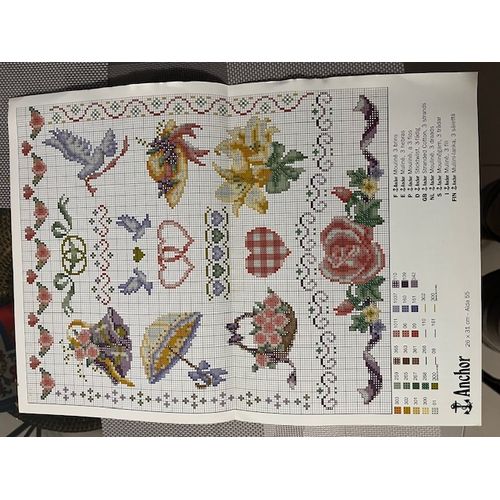 Planche Schémas Point De Croix : Motif Mariage