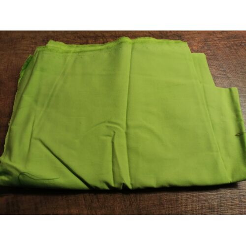 Tissu Vert 105 X 154