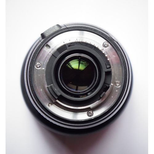 Nikon AF-S DX IF ED 18 - 70 mm f/3.5 - 4.5 série G Nikkor