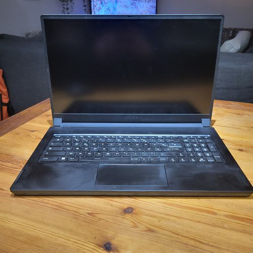 Ordinateur portable gaming MSI Stealth GS76 (17 pouces) 32Go RAM