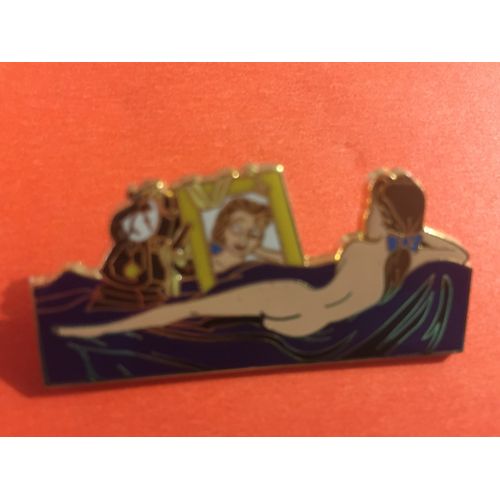 Rare Pin'S Fantasy Belle & La Bête Sexy Allongée Sur Sofa Edition Limitée 100 Ex