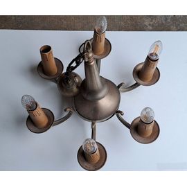 Grand lustre chandelier ancien en laiton 6 branches fausses bougies lumière vintage à suspendre cuisine salon chambre. Envoi très RAPIDE et SOIGNE