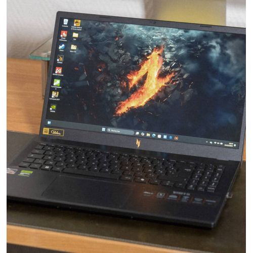 PC Portable Gamer ACER Nitro V 15 ANV15-41-R85W - Sans Windows - 15,6" FHD IPS 144Hz - RTX 4050 -Ryzen 5-7535HS -RAM 16Go -512Go SSD