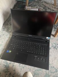 PC portable Gigabyte AERO 17 HDR XD-73FR544S