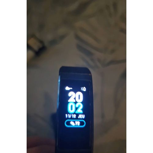 Huawei p50 pocket 256  très bon état, fonctionne parfaitement. Boîte d'origine complète ! Vendu avec sa montre Huawei Band 3 pro