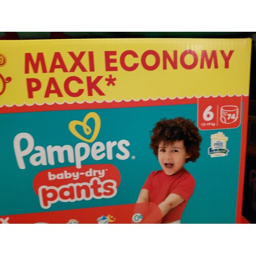 Pampers Maxipack Couches