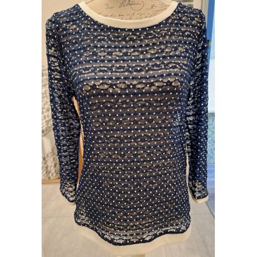 Pull Fin Bleu Marine En Dentelle Transparente
