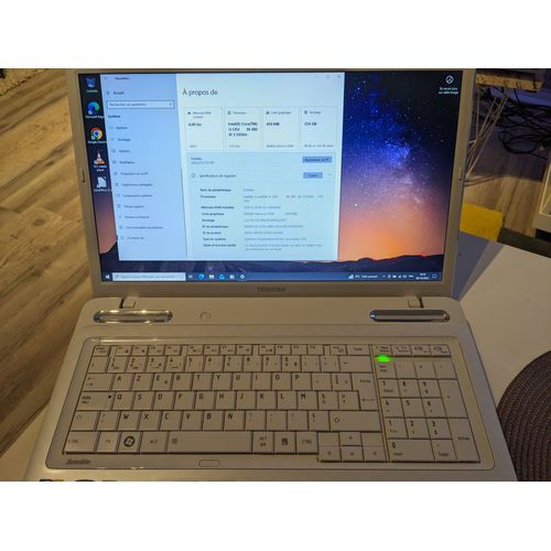 PC portable Toshiba Satellite L775-191