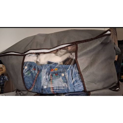 Gros Lot De Vêtements Nourrisson Et/Ou En Excellent État Plus De 100 Pièces