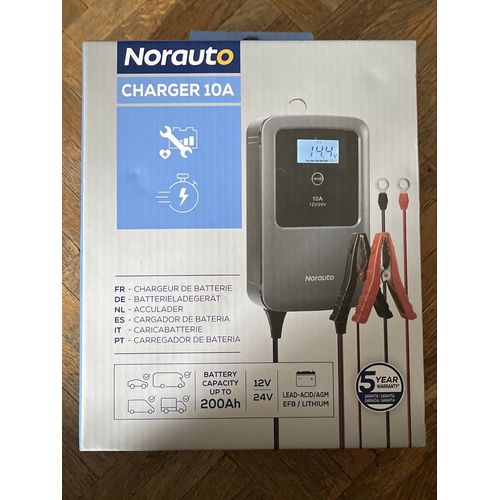 Chargeur De Batterie 10a Pour Voiture 200ah