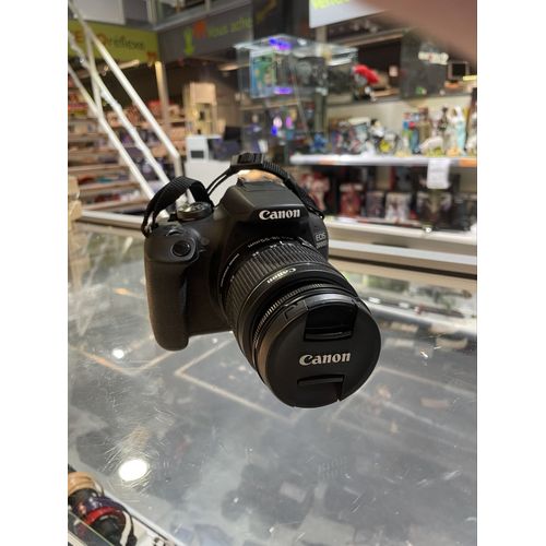 Appareil Photo Reflex Canon EOS 2000D - Objectif 18-55MM, 75-200MM comme avec housse et 2 objectifs.