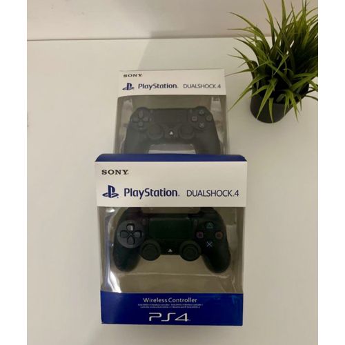 Lot 2 Manette PS4 neuves