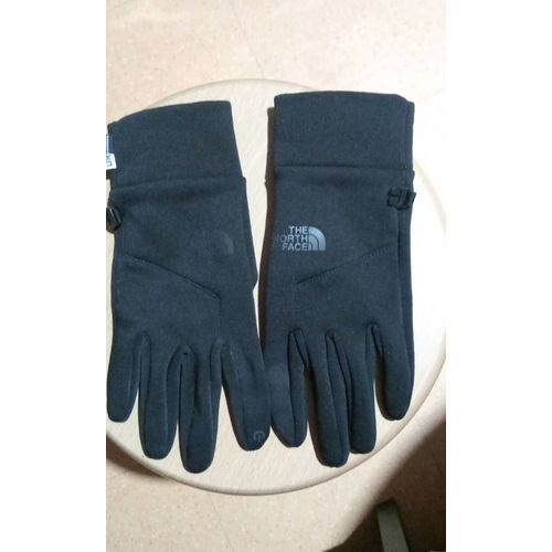 Gants Mixtes The North Face, Taille L/G,Coloris Noir, 3 Doigts Renforcés Matière Caoutchouc Touché Granulé, Inscription Etip Sur Le Dessous Du Petit Doigt, 93% Polyester, 7% Elasthanne.
