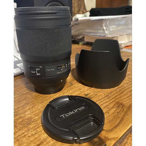 Tokina  opera 50 1.4 monture nikon