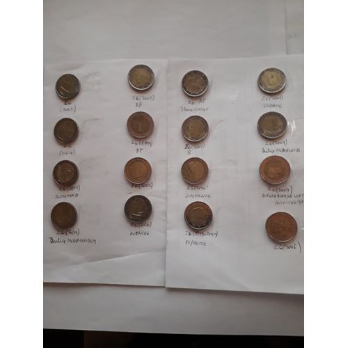 Des Pièces De 2€ De Différents Pays D'Europe