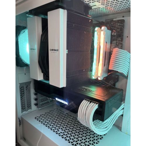 Pc gamer 6800xt &amp; 5600x