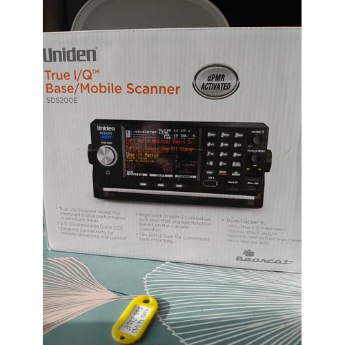 Uniden SDS200E (EUROPE) Scanner mobile numérique