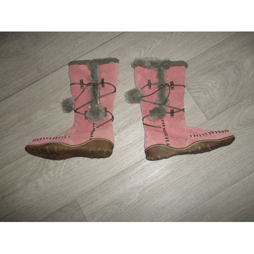Paire De Bottes Cuir Peau Rose Et Déco Fausse Fourrure Et Pompons 38 Tbe