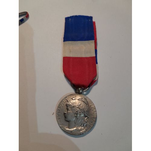 Medaille Du Travail
