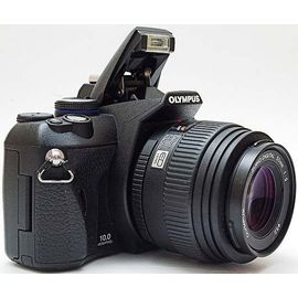 Appareil photo reflex numérique Olympus vendu avec 2 Objectifs (Olympus digital 14 - 42 mm f/3.5 - 5.6 et 40 - 150 mm f/4 -5,6)