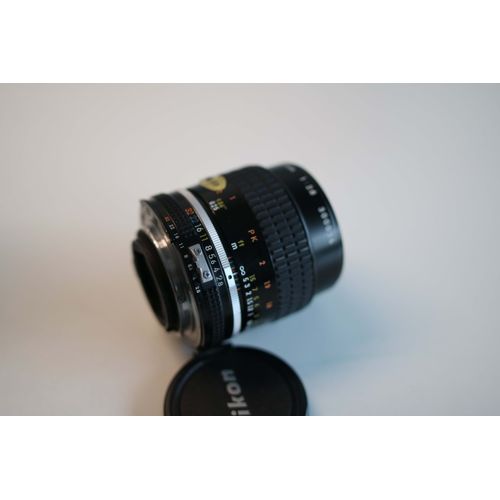 Micro Nikkor 55 mm AIS F2.8