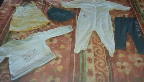 Robe Jaune + Pyjama Blanc + T-Shirt Manches Longues Crème + Pantalon Marine + Culotte Grise Bob Et Julie Poupinet Les Petits Bébés Basique Tex Baby Une Petit Mode Âge - 5 Pièces 2 Ans