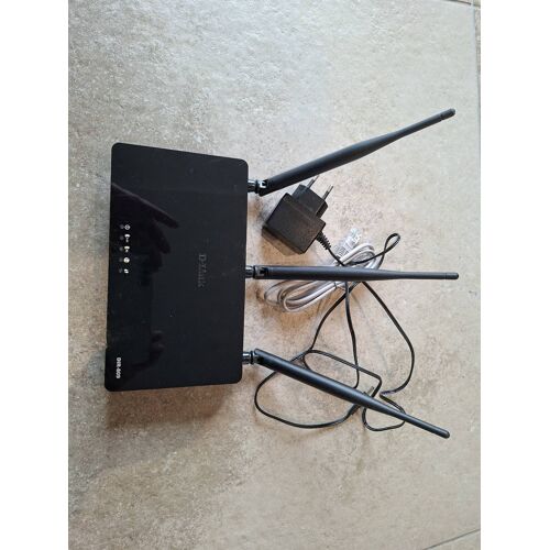 Routeur sans fil D-Link DIR-809