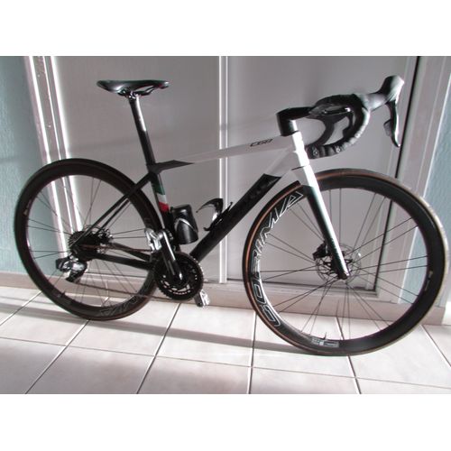 Magnifique Vélo De Route Colnago C68.