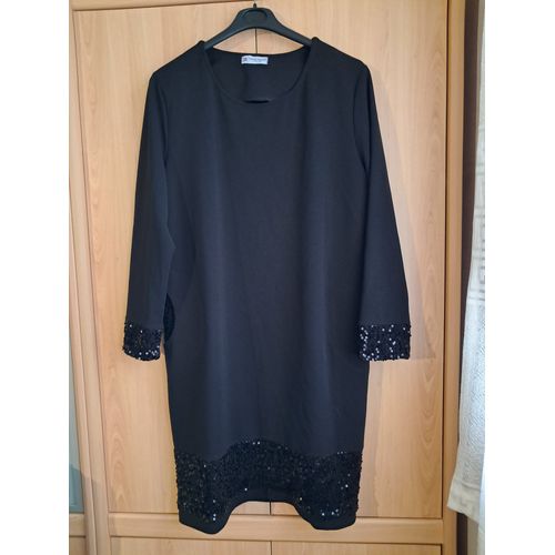 Robe Neuve Taille 48 Noire Avec Sequins