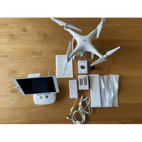Dji Phantom 4 Pro V2.0 - Drone Pro 4k/60fps - Pack Complet (2 Batteries, Rc ) - Prêt À Voler