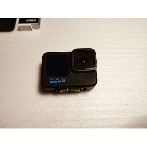 GoPro HERO12 Black - Caméra de poche - 5.3K / 60 pi/s - 27.6 MP - Wi-Fi, Bluetooth jusqu'à 10 m