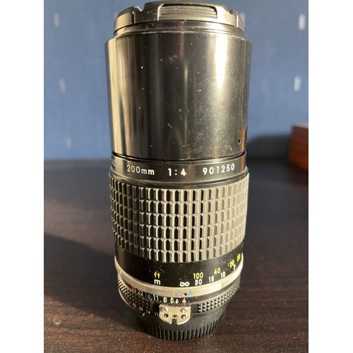 Nikkor Ai 200 mm f/4