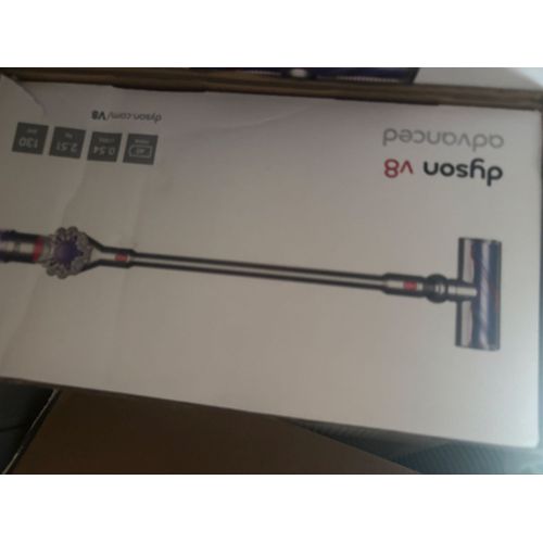 Aspirateur v8 dyson 