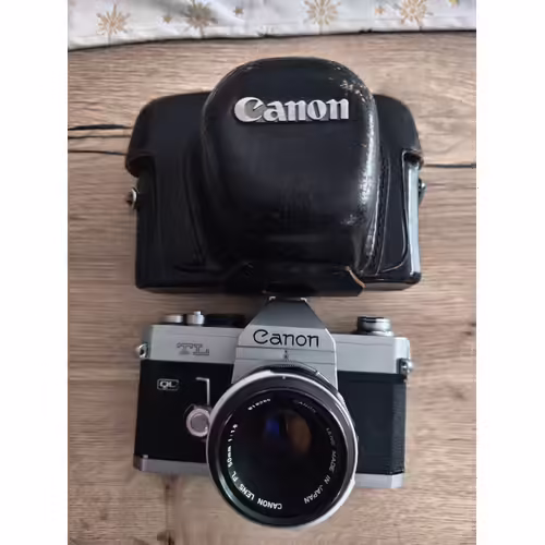 Appareil photo canon vintage