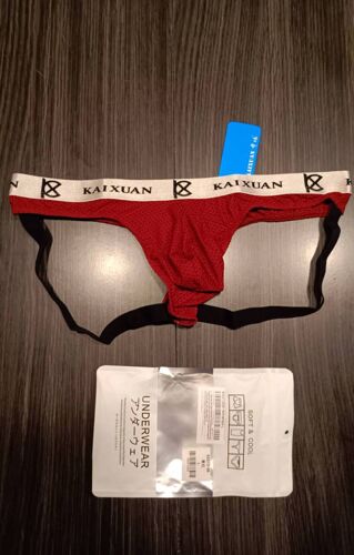 String Rouge Bordeaux Homme