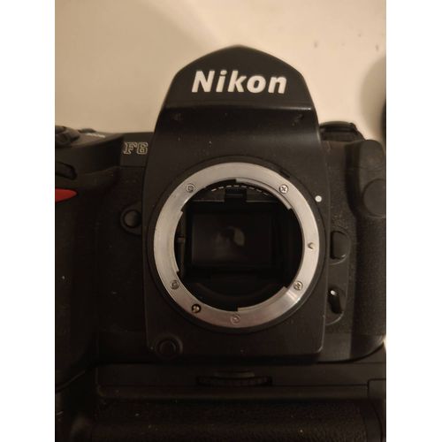 Nikon F6 – Reflex argentique professionnel – Très bon état