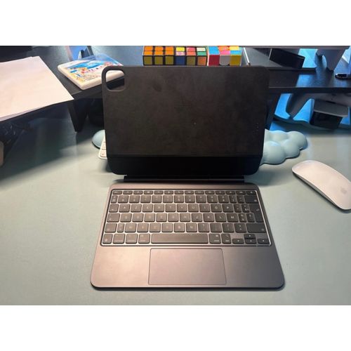Magic Keyboard pour Ipad Pro 11 pouces M4