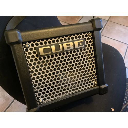 Micro Cube GX Roland