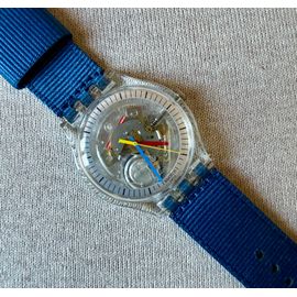 Montre Swatch Modèle Clearly Gent Neuve