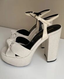 Sandales Yves Saint-Laurent Bianca En Ayers Laqué Et Toile - 38