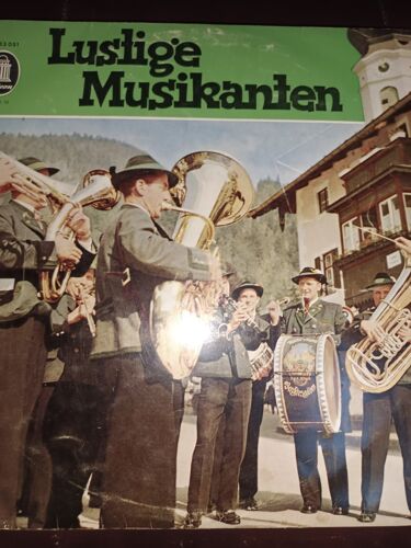 33 T Lustige Musikanten