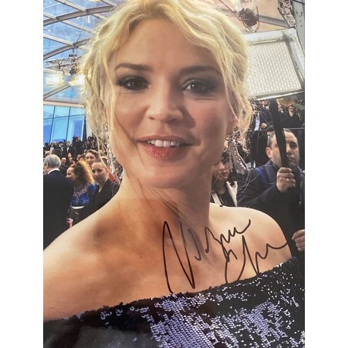 Véritable Autographe De Virginie Efira Obtenu Par L Actrice Lors De Sa Venue À Cannes Beau Format 20x 30 