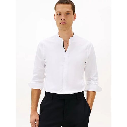 Chemise Ajustée En Sergé À Col Droit