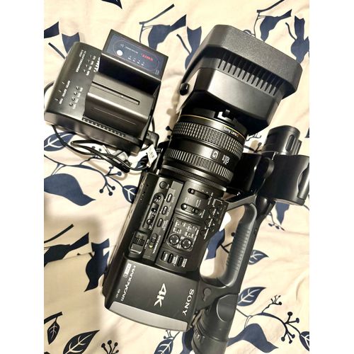 camescope Sony FDR-AX1 4k