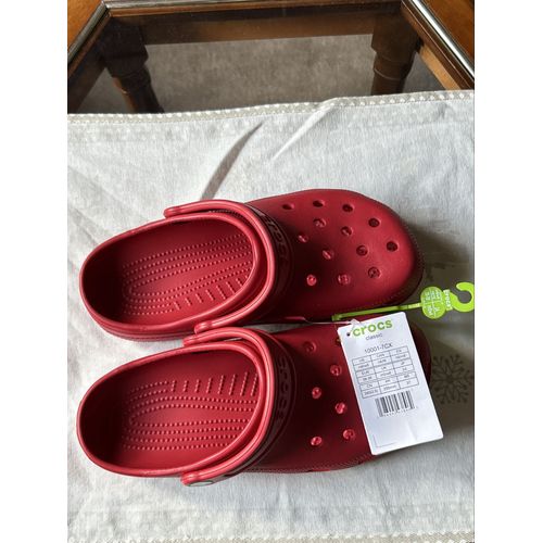 Crocs Femme Classic 10001-7cx Rouge Pointure 38/39 Neuves 