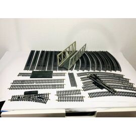 Un lot 5 de rails courbes Jouef n°4870 pour trains miniatures au H0 HO