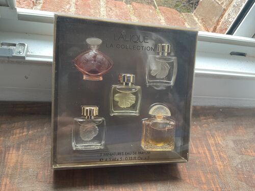 Coffret De Miniatures De La Marque Lalique